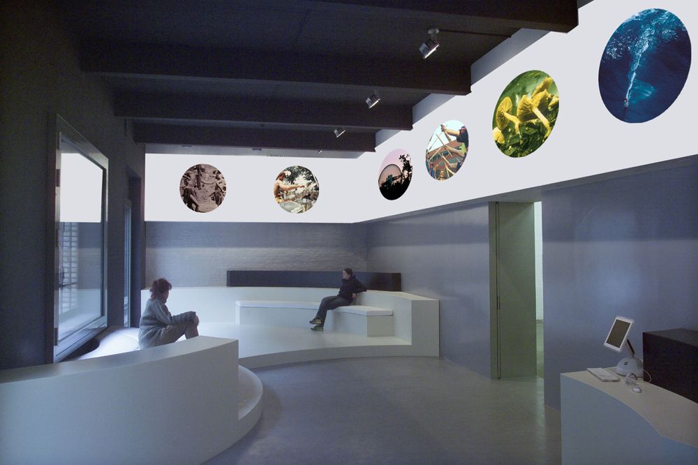 01_Damien_Roach_2006_Ausstellungsansicht_KunstHalle_SanktGallen