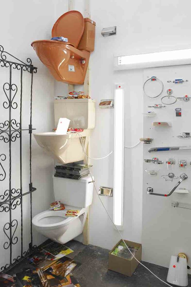 01_A_Town_Not_A_City_2008_Ausstellungsansicht_KunstHalle_SanktGallen