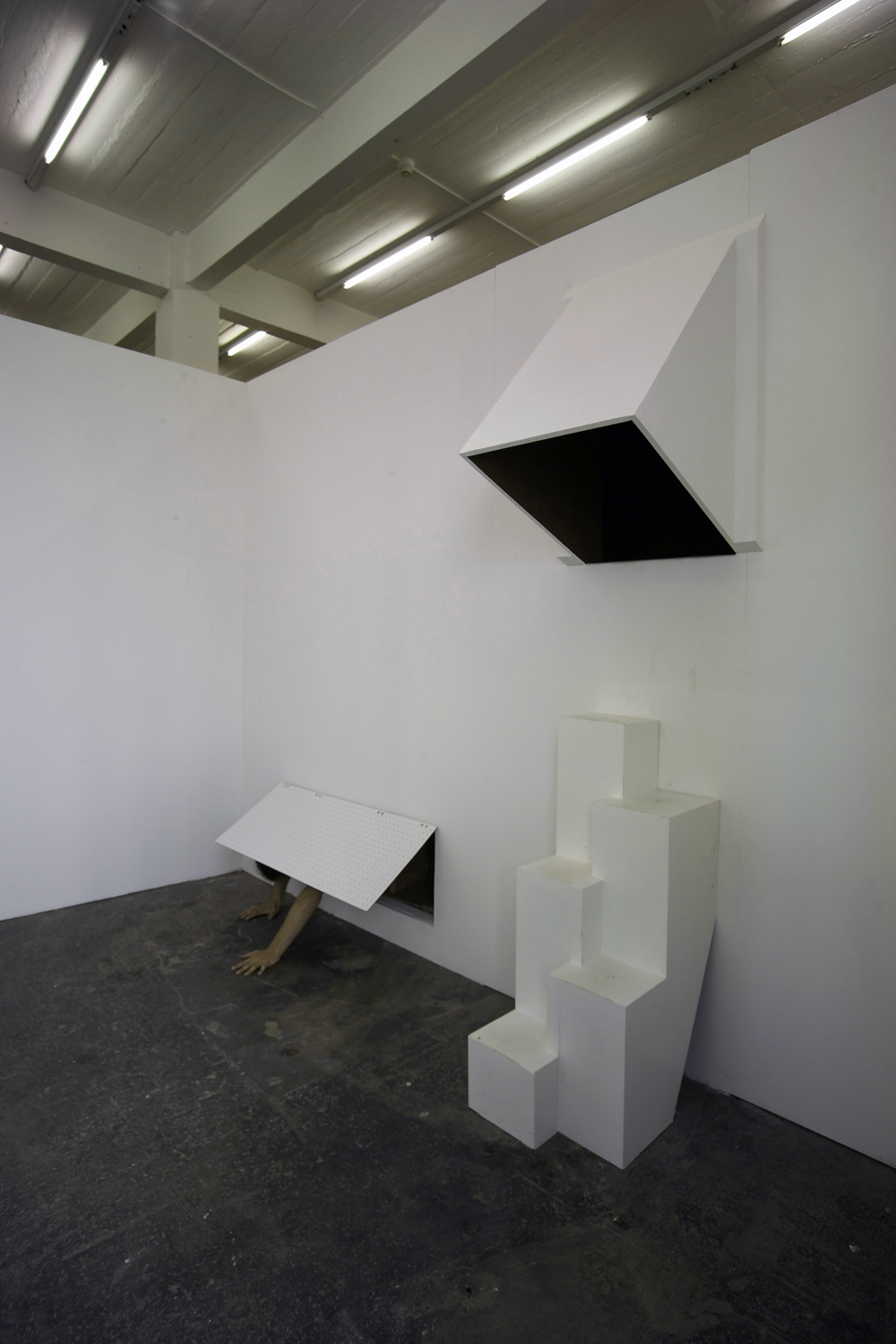 02_Chapuisat_Sperini_2005_Ausstellungsansicht_KunstHalle_SanktGallen